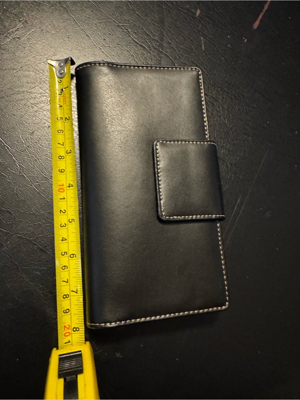 Women's Black Magnetic Wallet